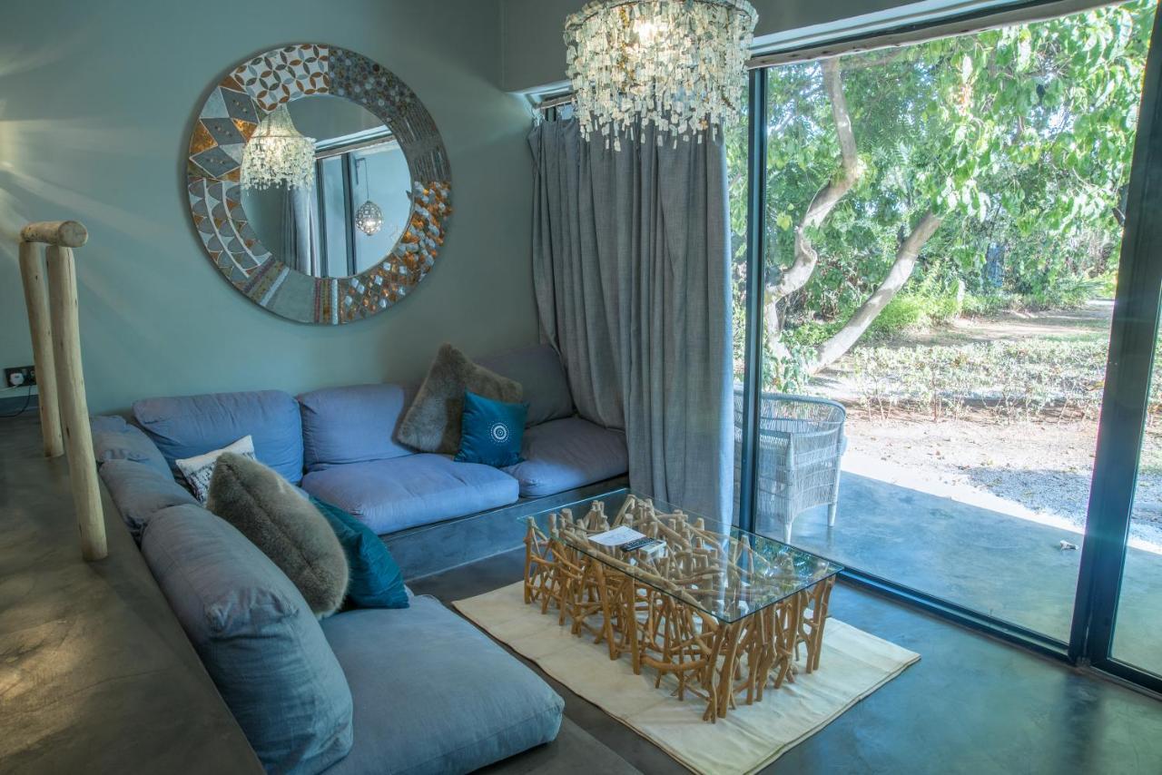 Latitude 13 Degrees Otel Lilongwe Dış mekan fotoğraf